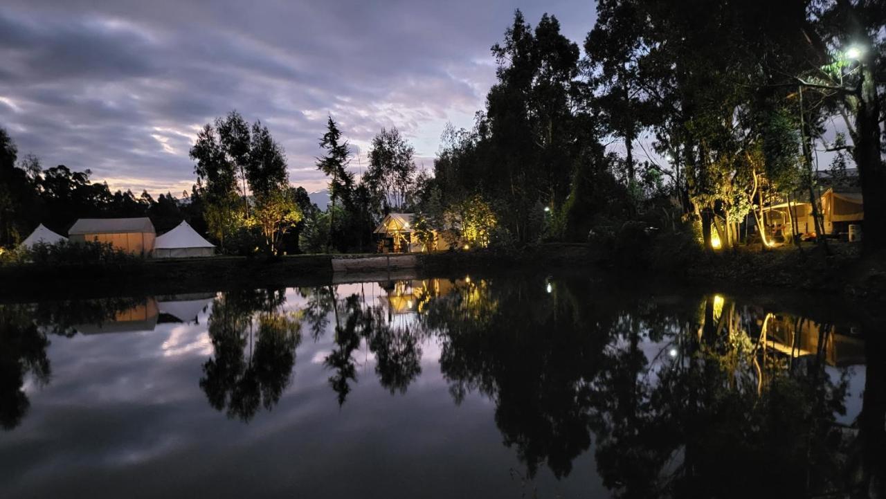 Palumbo Glamping & Villas Cayambe Eksteriør billede