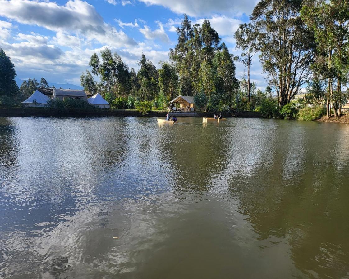 Palumbo Glamping & Villas Cayambe Eksteriør billede
